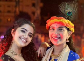 Komalee Prasad Instagram - Happy Janmashtami 🍁✨❣️
