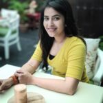 Komalee Prasad Instagram - Just a smile. It does everything 💛✨
