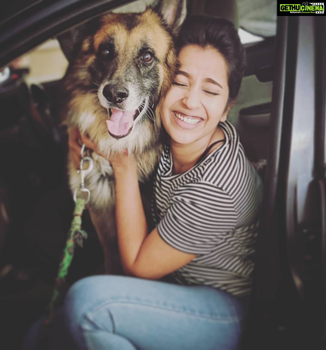 Komalee Prasad Instagram - Taming the beast with love I feel powerful ❤️ #ceasor #theboynextdoor