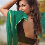 Komalee Prasad Instagram - Manasu mayangudhe ♥️ 📸 @the_pixel_farmer