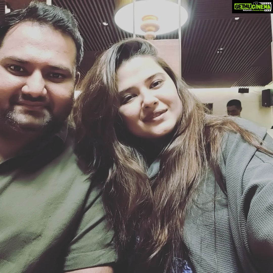 Kratika Sengar Instagram - Sometimes funny but always loyal & a forever friend ❣️❤️