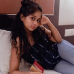 Krisha Kurup Instagram - What's #mondayblues ? . . 📸: @santosh_untitled