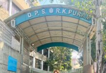 Kriti Sanon Instagram - Back to school! 🏫 After 15years!! Such a proud feeling to be back to my school to promote my film #Bhediya 🐺!! Nostalgic! 🥹🥹 D.P.S. R.K.Puram has given me a lot.. it truly shaped the person I am today! And it was the best feeling to come back to say “I made it!” 💃🏻❤️ #AlwaysADipsiteAtHeart