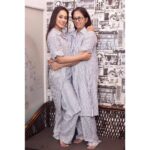 Krutika Desai Khan Instagram – I am a Strong Woman because a Strong Mother raised me 🤍

Kudos to @younglings_india Like Mother, Like Daughter 🙌🏻 
Thanks for this Twinning Outfit for us 🤗 

MUA & Hair – @rj_makeover 
📸 – @hg__photography.official 
Location – @mumbaicoworking 

#twinning #motherdaughter #ootd #coordset #white #navyblue #dress #unconditionallove #positivevibes #spreadlove ♥️