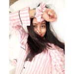 Krutika Desai Khan Instagram - Always wear cute PJs! You never know who you'll meet in your dreams 👻 7 piece PJ Fits by @younglings_india 🌸 #nightsuit #pjs #cute #pretty #pink #babe #capricorn #spreadlove #krutikadesai #kd