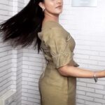 Krutika Desai Khan Instagram - 🔮🧩 Hush Outfit - @shopamalgam.co #krutikadesai #kd #reels #trending #fifa #fifaworldcup #2022 #spreadlove ♥️