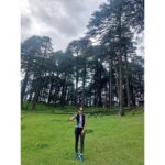 Krutika Desai Khan Instagram - Wo karo jo dil kahe ✅🌸 Happy World Tourism Day 🌍 #throwback #patnitop #jammu #kashmir #serene #travel #luxury #lifestyle #positivevibes #spreadlove ♥️