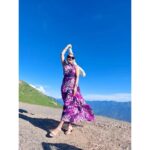 Krutika Desai Khan Instagram – Ye haseen waadiya, ye khula aasman 🧚🏻‍♀️🧿💗 

#traveldiaries #jammu #kashmir #patnitop #nathatop #serene #beauty #nature #heaven #sky #positivevibes #spreadlove #kd ♥️ Nathatop (patnitop)