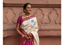Lakshmi Priyaa Chandramouli Instagram - 68th National Films Awards Ceremony! Styled by @themis_vanessa Blouse by @soul__spectrum Jewellery @manjushaa_jewelry Makeup and Hair by @ramilamuktan_makeup_artist Photos by @venkataraghavan.s #NationalAwards2020 #68thNationalAwards #VigyanBhawan #BestSupportingActress #SivaranjaniyumInnumSilaPengalum #BestFeatureFilmInTamil #DressUp #LakshmiPriyaaChandramouli #GratitudeAlways Vigyan Bhawan