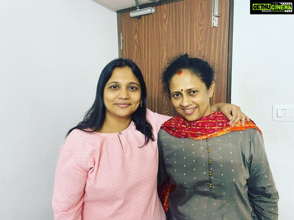 Lakshmy Ramakrishnan Instagram - This smartie #Vinodhini , completed her dubbing today, she is super talented, and dedicated😍