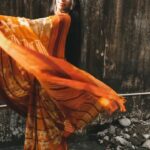 M.M. Manasi Instagram - Day 7 Orange Guys how beautiful is this audio series by my baccha @monisshamm … V.c my bachha #monissha #Day7 #Orange #ColoursOfNavaratri #reels #reelitfeelit #saree #sareestyle #sareelove #sareestagram