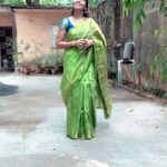 M.M. Manasi Instagram - This song has been on loop❤️❤️ Also… Saree… This song… the feels🙈 😘 V.C #TheHusband #reels #reelitfeelit #reelkaro #saree #sareestagram #maeghamkarukadha #anirudh #dna #thiruchitrambalam