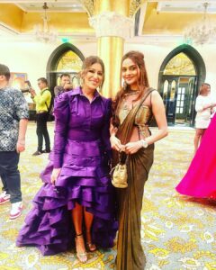 Madhoo Instagram - It was a lovely evening @mcanhealth @mirpurimaheka @tatamemorial  was so happy to be  a part of the greatest cause and so many generous souls….. HEART WARMING 💜💜💜💜💜💜💜💜💜💜💜💜