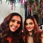 Madhoo Instagram - It was a lovely evening @mcanhealth @mirpurimaheka @tatamemorial was so happy to be a part of the greatest cause and so many generous souls….. HEART WARMING 💜💜💜💜💜💜💜💜💜💜💜💜 The Taj Mahal Palace, Mumbai