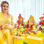 Madhoo Instagram - May lord Ganesha please our beautiful world 🌻🌻🌻💛💛💛💛💛