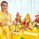 Madhoo Instagram – May lord Ganesha please our beautiful world 🌻🌻🌻💛💛💛💛💛