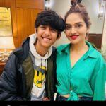 Madhoo Instagram – #parthaurjugnu  @meetmukhi_in @davehitesh4878  great fun  working together missing #shimla 🌹🌈