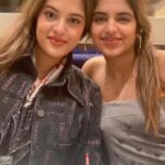 Madhoo Instagram - #celebration begins … @ameyaashah @keiashahh happy birthday my Jaans . May god ❤️❤️❤️❤️❤️bless you always with happiness good health and all your dreams fulfilled… thank you @latapatel1 @payalkilachand @sharmillakhanna @shaanskhanna @shlokabirla for being with me and making it special #bestdad #anand .. papa is the best … 💜💜💜💜💜🌈🌈🌈🌈