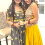 Madhoo Instagram - #anditallstartedwithabigbang @patsliftshreya 💖💖💖💖 @rockleena @sujata2167 @shreyaagarwal7