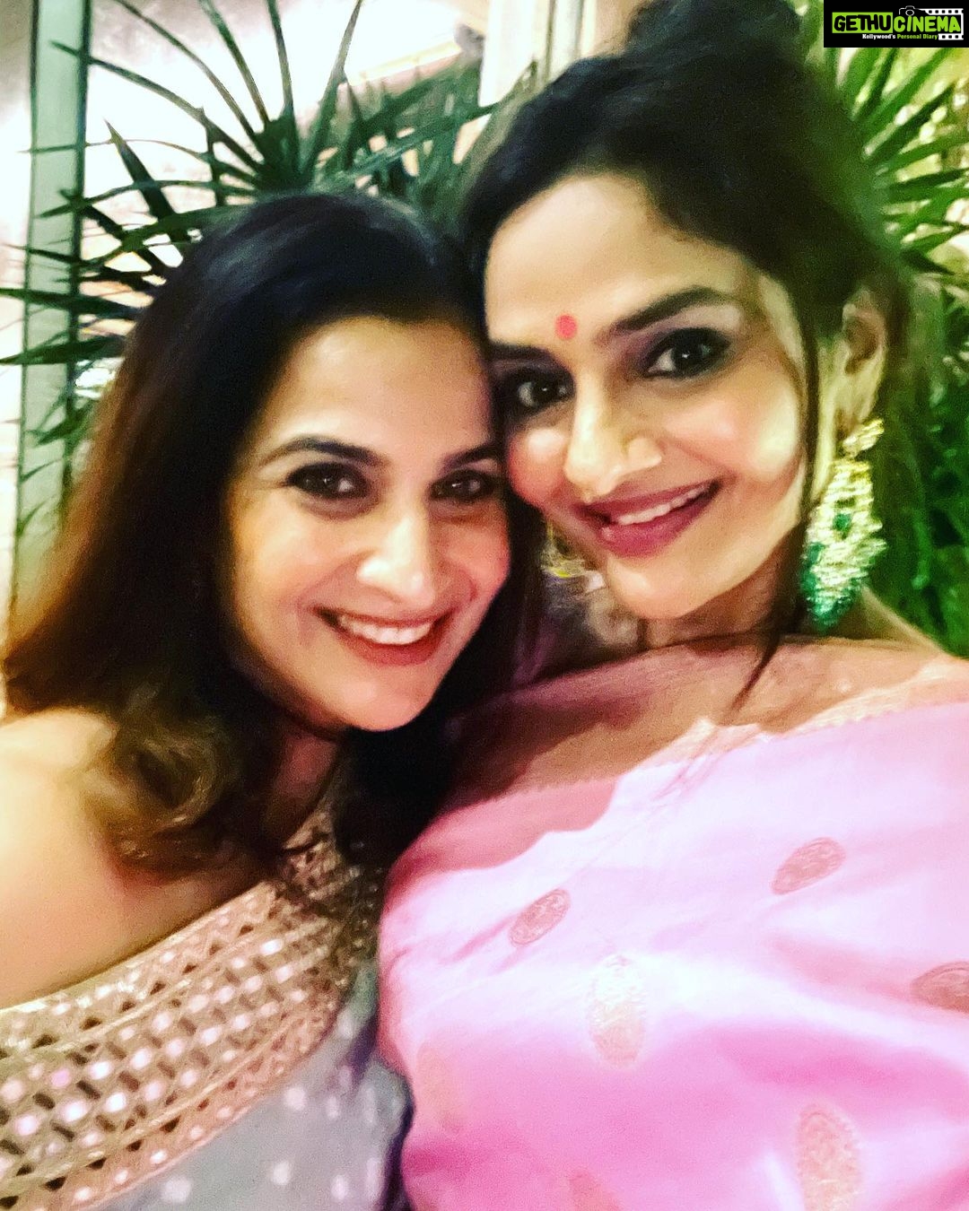 Madhoo Instagram - Happy birthday my sweetest @shalinizaveri 💖💖💖💖