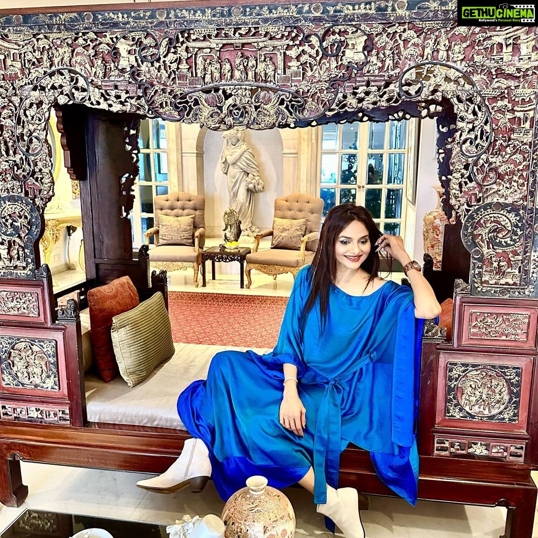 Madhoo Instagram - Gorgeous @madhoo_rockstar in @tokidoki_bypuja off shoulder kaftan top and asymmetrical skirt. #coordset #madhoo #bollywood #fashion #style #bollywoodfashion #colourpop #partywear #destinationwedding #asymmetrical #drape #indiandesigner #fashionista #fashionicon Mumbai, Maharashtra