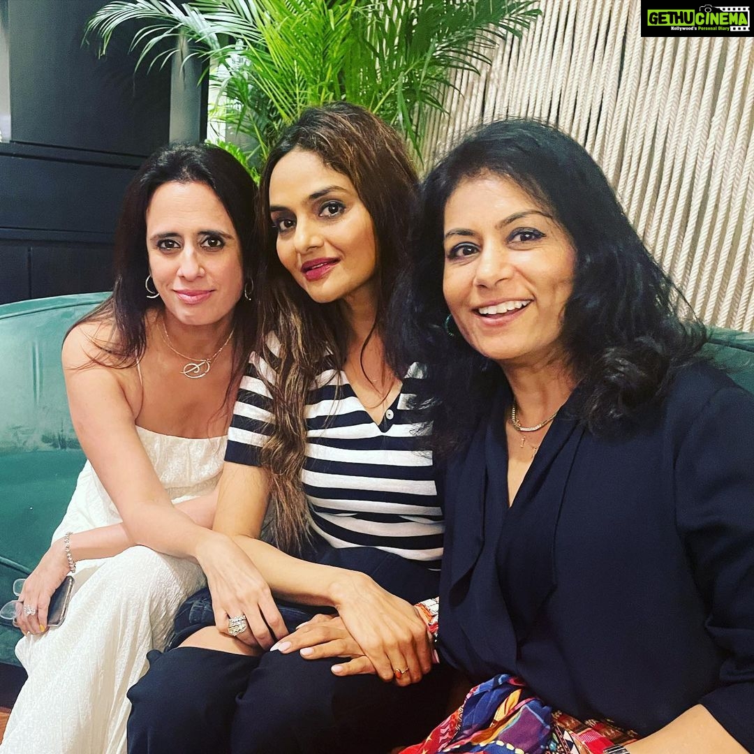 Madhoo Instagram - @thequorummumbai @dilshadkhambata @deepikagehani 💖💖💖