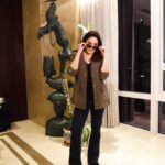 Madhuri Dixit Instagram – Life is better when you dance 🧡

#tuesday #tuesdayvibes #reels #reelsinstagram #trendingreels #dance #dancereels #explorepage