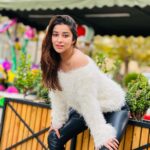 Madhuurima Instagram - Bliss is the true happiness . Agreed?? #white #happy #pure #bliss #loveyourself