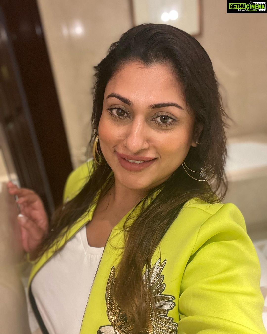 Malavika Instagram - prove them wrong✨