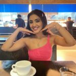 Malvika Sharma Instagram - Good food, good mood 😛 Yautcha