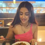 Malvika Sharma Instagram - Good food, good mood 😛 Yautcha