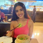 Malvika Sharma Instagram - Good food, good mood 😛 Yautcha