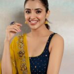 Malvika Sharma Instagram - Wearing @rehanabasheerofficial Shot by @kiransaphotography Styled by @swathi__ramakrishnan Make up by @makeup_asfaque Hair by @hairbyradhika #coffeewithkadhalpromotions