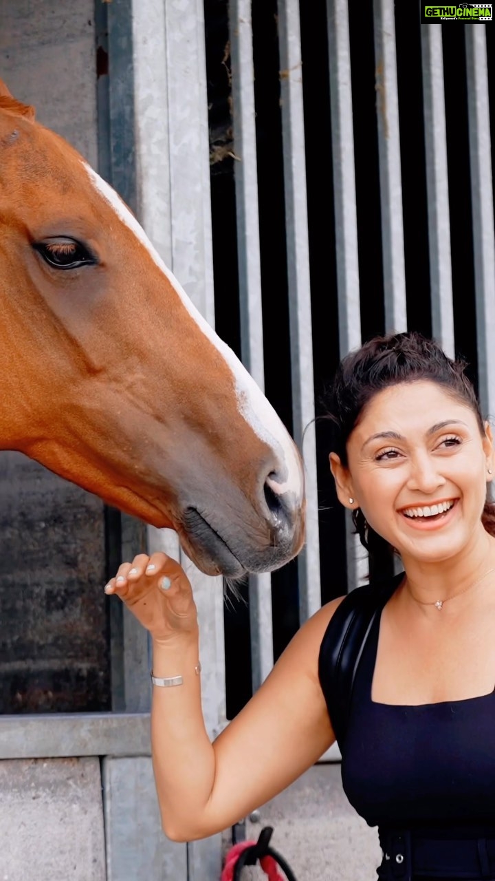 Manjari Fadnnis Instagram - As this wonderful journey comes to a close… Taking back with me memories of some of the most beautiful experiences…. Thankuuu @lovegreatbritain_in for showing us the other side of Britain… ❤️ memories etched in my heart forever… ❤️❤️❤️ #unboxgreatbritain #travel #travelblogger #travelphotography #unitedkingdom #london #lovelondon London, United Kingdom