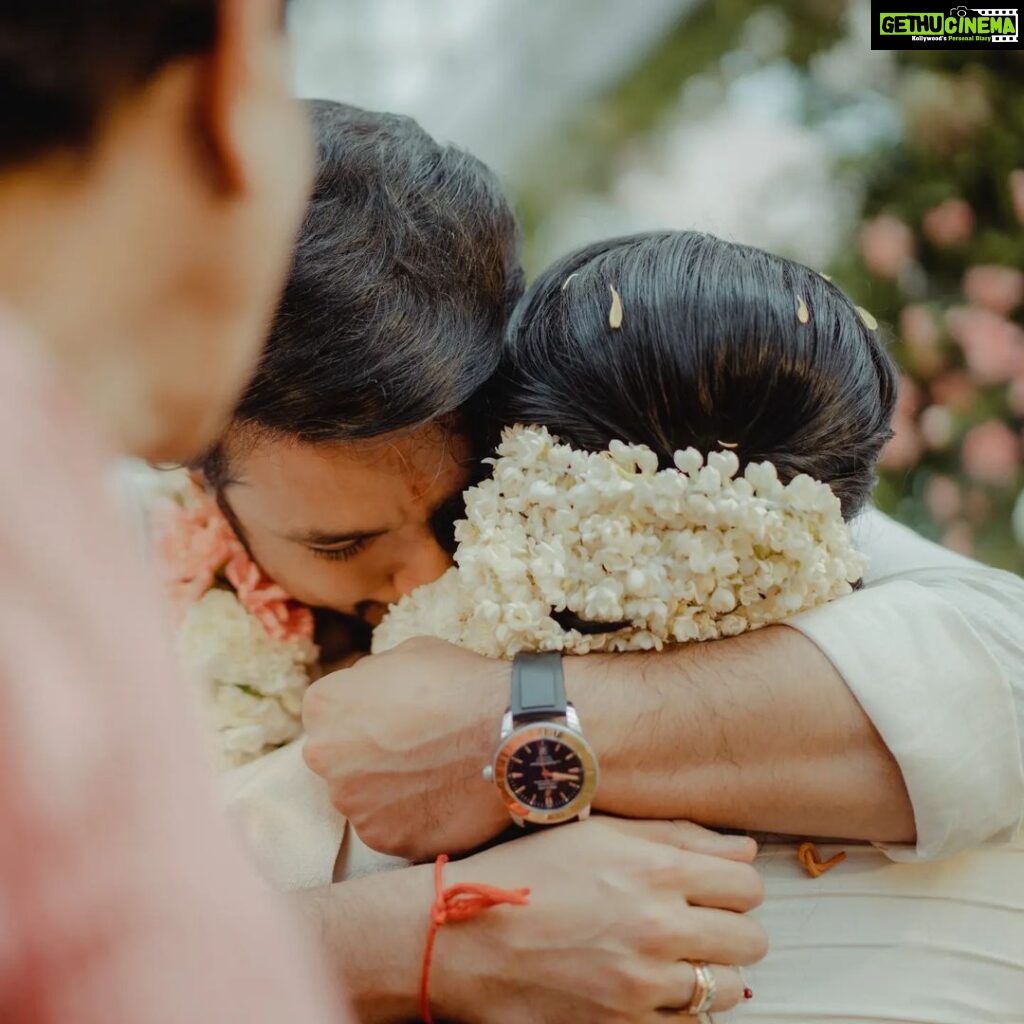 Manjima Mohan Instagram - The most magical moment of our lives❤️ ♾️ This wouldn't have been possible without the help of a few people. The first person who came on board for our wedding was @jacksonjamesphotography ❤️ Thank you jackson for being so supportive, understanding and for introducing us to the team of @the_hue_story Roshini and Suman, the two main pillars of this wedding. Thank you guys for making our wedding look so beautiful. You guys are the best ❤️ Reshma a big hug for all the help you did by styling us up exactly the way we had imagined @shimmerme.co ❤️ Thank you @vanithaprasad for all the last minute help you did for me and you did it beautifully. ❤️ Saloooo I have only one thing to tell you! You are the best and we love you a lot @teamdiamondartistry ❤️ Thank you Rekha and the team of Green Meadows, you guys have been so understanding. Providing excellence in your service and hospitality❤️ Finally a big thank you to all our family, friends, media and well wishers for always extending your love and support to us❤️❤️❤️ Green Meadows Resort