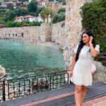 Maryam Zakaria Instagram - 😍📍Alanya 🇹🇷 . . #beautifuldestinations #travel #traveldiaries #turkey #alanya #travelphotography #pose #maryamzakaria Alanya Аланья