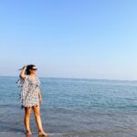 Maryam Zakaria Instagram - “Sandy toes. Sunkissed nose” 🏖 . . #travelphotography #traveldiaries #beachlife #turkey #alanya #maryamzakaria Alanya Аланья