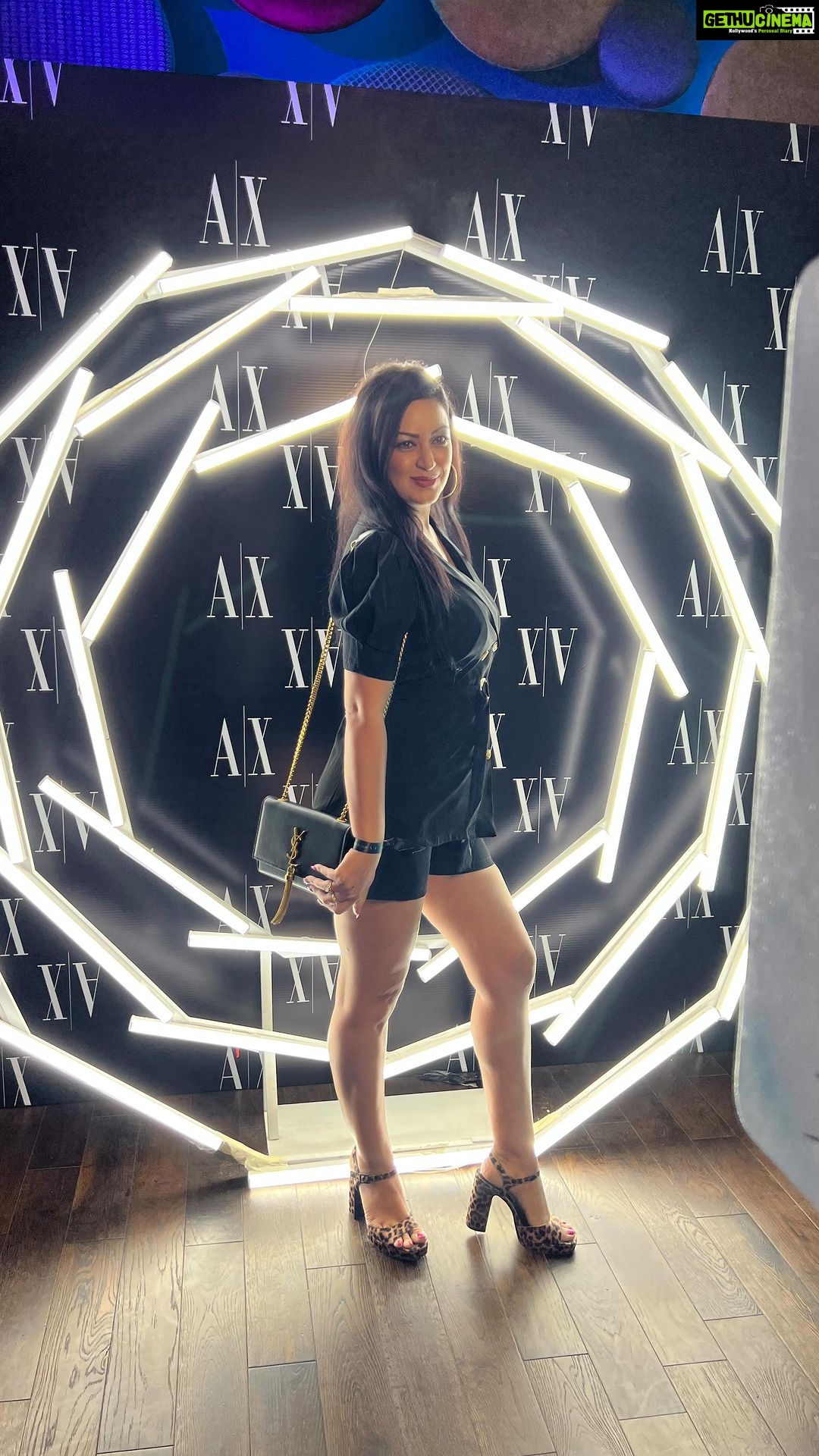 Maryam Zakaria Instagram - Last night party was 🔥 . . #armaniexchange #event #outfits #trendingreels #reelswitMZ #maryamzakaria