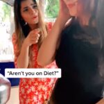 Maryam Zakaria Instagram - When you get caught cheating on your diet 😂😂😂 Who else loves eating pani puri? . . #funnyvideos #panipuri #reelsindia #maryamzakaria #mamtasharma #diet Mumbai, Maharashtra