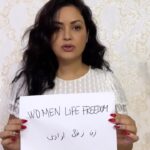 Maryam Zakaria Instagram - For Freedom برای آزادی ✊🙏🕊#mahsaamini #iran #womenlifefreedom #opiran Singer #shervinhajipour #supportiran #beourvoice #iranprotests _آزادی #مهسا_امینی #baraye #barayeazadi #برای #برای_آزادی #freeiran