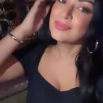 Maryam Zakaria Instagram - About last night ✨ . . #trending #reelswithmz #maryamzakaria