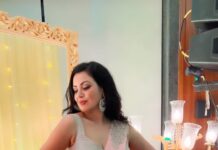 Maryam Zakaria Instagram - Pink Saree baby💕✨💥 . . #pink #saree #beautiful #ethnicwear #reelswithmz #maryamzakaria #festivewear