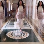 Maryam Zakaria Instagram - Outfit in motion 🤍#tbt #jaipur . . #indianoutfit #indianwear #outfitinmotion #outfitideas #indianfashion #reels #trendingreels #trendingsongs #reelsinstagram #reelsindia #reelkarofeelkaro #actress #influencer