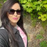 Maryam Zakaria Instagram - Good morning ❤️ . . #fridayvibes #morning #selfie #sunglasses #traveldiaries #stockholm #holiday #influencer #actress Stockholm, Sweden