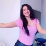 Maryam Zakaria Instagram - Happy Belly dance day 💃🏻😀 . . #bellydanceday #worldbellydanceday #arabicsong #reels #reelsinstagram #reelkarofeelkaro #trending