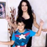 Maryam Zakaria Instagram - The best dance partner of my life, I love you to the moon and back @realaryanthakur ❤️❤️❤️ Happy Mother’s Day ❤️ . . #motherandson #happymothersday #purelove #dance #trendingreels #reels #cutnessoverload #reelsinstagram #reelitfeelit #salsadancing #kyenes #latino #celiacruz