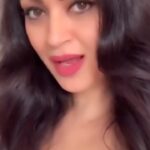 Maryam Zakaria Instagram - Tbt to this song 🔥 . . #doyouloveme #reels #expression #reelsinstagram #reelitfeelit #glam #actress #influencer #trendingreels #bollywoodsong #explore #explorepage #explorereels #instagramreels #trendingreels #bollywoodactoractress #bollywood #indianinfluencer #indianinfluencers #mumbaiinfluencer #trendinginindia #trendingindia #trendingnow #trendingtoday