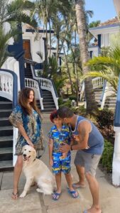 Maryam Zakaria Instagram - Don’t miss the end 😍😂 @rockycutie2021 @arvindchoreographer @realaryanthakur . . #trending #trendingreels #trendingsongs #reels #goa #family #funnyvideos #funtime #reelsinstagram #reelitfeelit #goldenretriever #cutedog Candolim Beach, Goa