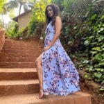 Maryam Zakaria Instagram - Look for the magic in every moment ❤️ . . #beautifulplaces #travlephotography #photoshoot #goa #pose #nature #style #dress #fashion #model #actress #influencer Goa