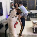 Maryam Zakaria Instagram - I just had to share this video with you guys😂😂😂❤️❤️❤️ #myboys #cutnessoverload #puppy #motherslife #goldenretriever #dog #reels Mumbai, Maharashtra